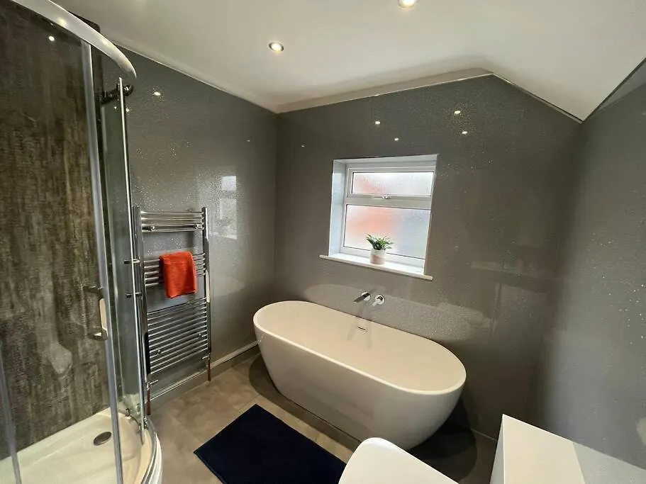 Holiday home Harrogate House For Longer Stays Or City Breaks