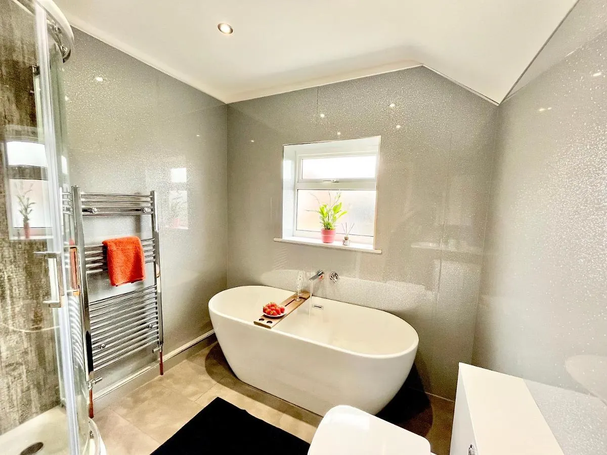 Harrogate House For Longer Stays Or City Breaks Holiday home